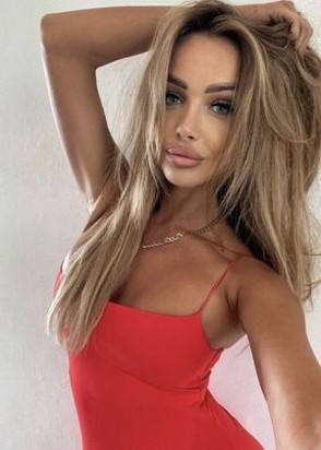 Шлюха Алина (27), Ленинский проспект, 3,000 ₽ час, Секс анальный, Массаж эротический, тел +7(901)985-37-19