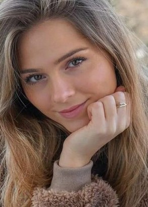 Индивидуалка Лаура (22), Беляево, 3,000 ₽ час, Окончание на лицо, Окончание в рот, тел +7(978)635-64-50