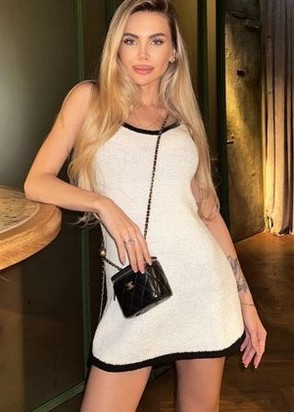 Содержанка Вика (24), Технопарк, 8,000 ₽ час, Массаж профессиональный, Массаж эротический, тел +7(904)086-84-83