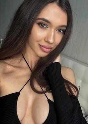 Шлюха Лариса (23), Шелепиха, 8,000 ₽ час, Минет в презервативе, Фетиш, тел +7(908)107-65-42