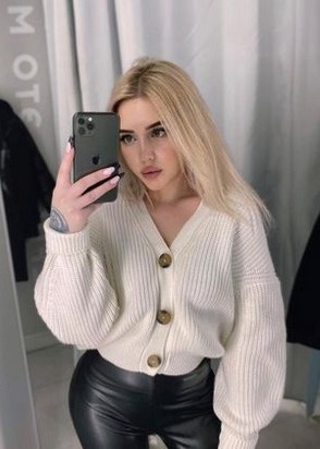 Путана Ангелина (21), Строгино, 5,000 ₽ час, Секс анальный, Массаж эротический, тел +7(938)061-09-48