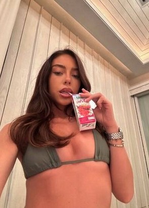 Жрица любви Карина (24), 7,000 ₽ час, Окончание в рот, Легкая доминация, тел +7(989)813-17-49