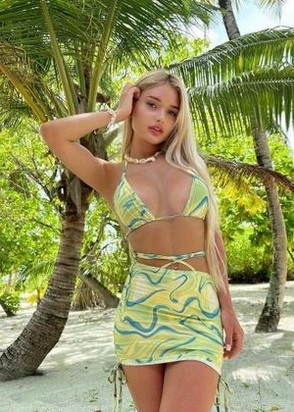 Жрица любви Катюша (26), Третьяковская, 18,000 ₽ час, Минет в презервативе, Окончание на грудь, тел +7(950)081-59-71