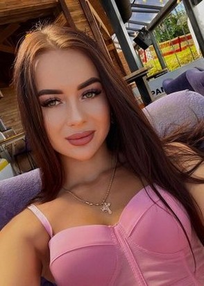 Путана Екатерина (24), Университет, 8,000 ₽ час, Минет в презервативе, Массаж эротический, тел +7(921)752-70-95