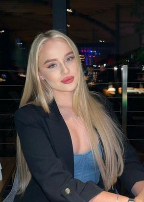 Девушка по вызову Лиза (23), Фрунзенская, 8,000 ₽ час, Массаж профессиональный, Массаж расслабляющий, тел +7(986)496-08-04