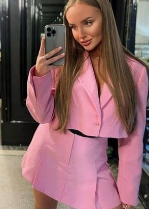 Шлюха Елена (23), ВДНХ, 8,000 ₽ час, Секс анальный, Минет в презервативе, тел +7(937)982-04-17