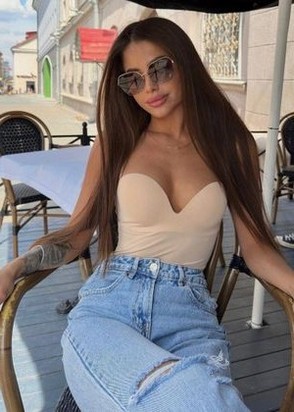 Массажистка Лиза (22), Новокосино, 8,000 ₽ час, Минет без резинки, Окончание на лицо, тел +7(987)679-23-65