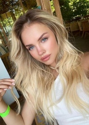 Содержанка Соня (20), Орехово, 8,000 ₽ час, Секс классический, Массаж классический, тел +7(908)512-91-71