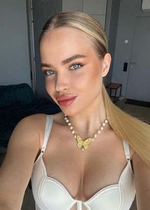 Содержанка Света (23), Полянка, 8,000 ₽ час, Стриптиз не профи, Массаж эротический, тел +7(996)970-39-21