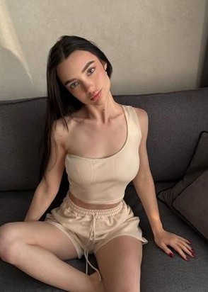 Массажистка Алиса (22), Пятницкое шоссе, 8,000 ₽ час, Массаж классический, Массаж расслабляющий, тел +7(917)147-56-34