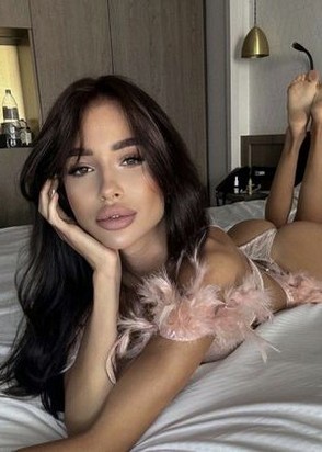 Массажистка Камилла (23), Смоленская, Минет глубокий, Окончание в рот, тел +7(952)957-84-49