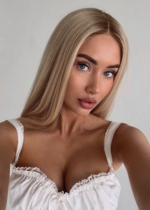 Куртизанка Лера (23), Смоленская, 8,000 ₽ час, Секс классический, Окончание на грудь, тел +7(989)387-40-40