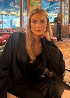 Эскортница Ирина (23), 8,000 ₽ час, Секс анальный, Минет в презервативе, тел +7(937)904-70-48