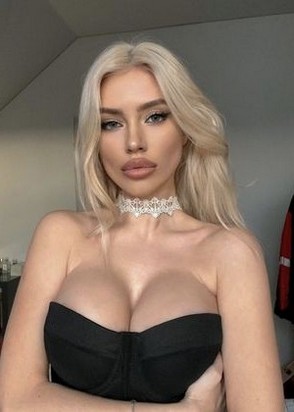 Шлюха Лола (23), Технопарк, Стриптиз не профи, Массаж профессиональный, тел +7(931)793-26-71