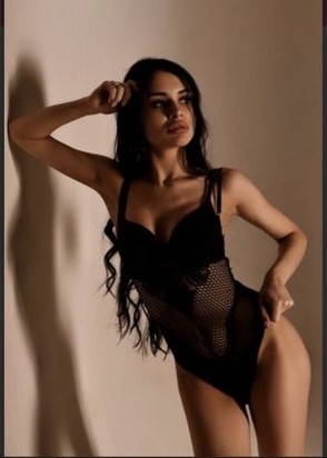Эскортница Катя (23), Третьяковская, Минет без резинки, Массаж профессиональный, тел +7(921)174-19-35