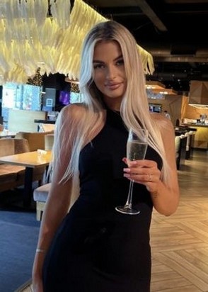 Ночная бабочка Злата (23), Севастопольская, Стриптиз не профи, Массаж эротический, тел +7(952)274-76-51
