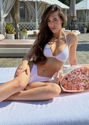 Проститутка Лиза (23), Чеховская, 8,000 ₽ час, Секс классический, Минет без резинки, тел +7(991)890-42-54