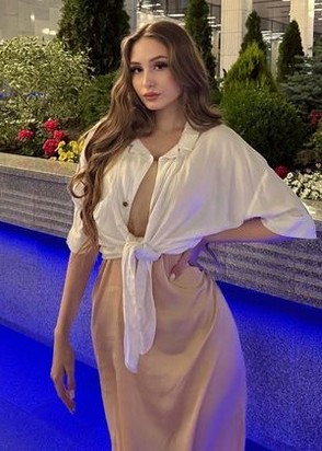 Содержанка Ева (23), Смоленская, 8,000 ₽ час, Секс анальный, Массаж классический, тел +7(921)608-68-68