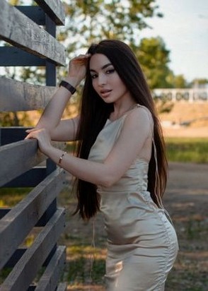 Жрица любви Мила (22), Мякинино, 5,000 ₽ час, Минет в презервативе, Стриптиз не профи, тел +7(953)045-84-95