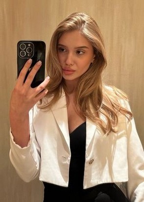 Индивидуалка Лиза (22), Воробьевы горы, 8,000 ₽ час, Массаж классический, Массаж урологический, тел +7(996)903-64-61