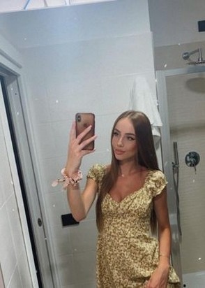 Эскортница Яна (24), Студенческая, 10,000 ₽ час, Минет в презервативе, Минет глубокий, тел +7(995)124-54-39