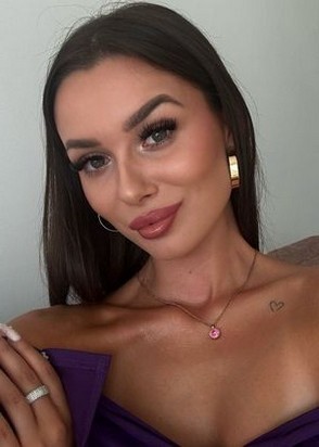 Жрица любви Эля (24), Пятницкое шоссе, 8,000 ₽ час, Минет без резинки, Массаж классический, тел +7(902)954-50-27