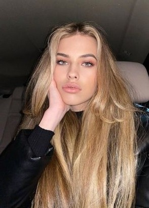 Шлюха Мирослава (25), Боровицкая, 8,000 ₽ час, Секс анальный, Окончание на грудь, тел +7(917)296-94-85