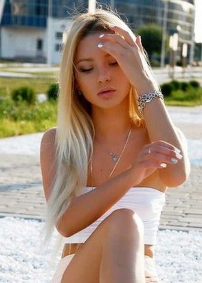 Шлюха Натали (21), Технопарк, 9,000 ₽ час, Секс классический, Стриптиз не профи, тел +7(950)073-15-58