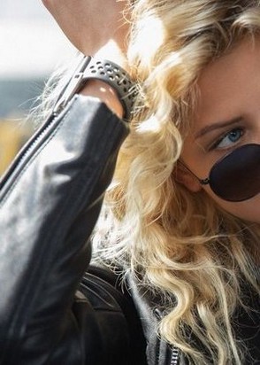 Ночная бабочка СОФИЯ VIP (25), Шелепиха, 20,000 ₽ час, Минет в презервативе, Массаж расслабляющий, тел +7(953)520-93-51