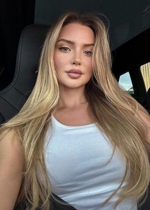Массажистка Амалия (24), Севастопольская, 10,000 ₽ час, Секс анальный, Массаж классический, тел +7(904)981-93-50