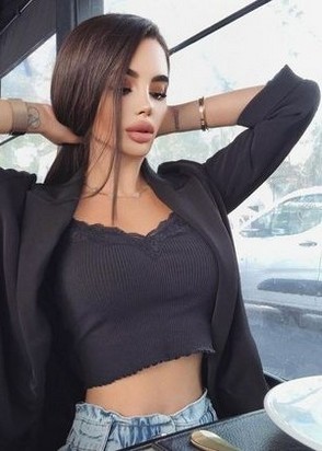 Профессионалка ВИКА (61), Ленинский проспект, 15,000 ₽ час, Минет без резинки, Массаж эротический, тел +7(952)843-75-35