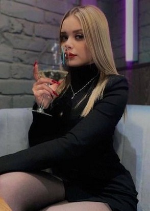 Профессионалка Ария (21), 7,000 ₽ час, Окончание на грудь, Массаж классический, тел +7(989)453-12-12