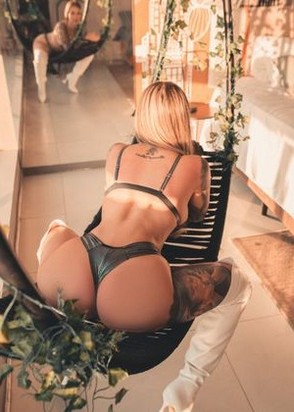 Профессионалка Барби (25), Новые Черемушки, 18,000 ₽ час, Секс классический, Окончание на грудь, тел +7(987)362-97-86