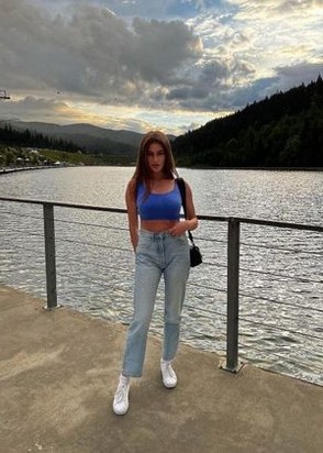 Индивидуалка Вера (28), Ясенево, 10,000 ₽ час, Минет в презервативе, Минет без резинки, тел +7(991)139-20-53