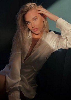 Жрица любви Соня (24), Улица академика Королёва, 10,000 ₽ час, Минет глубокий, Массаж классический, тел +7(901)360-10-34