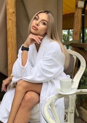Девушка по вызову Лина (23), Полянка, 3,000 ₽ час, Окончание на грудь, Окончание в рот, тел +7(986)642-21-39