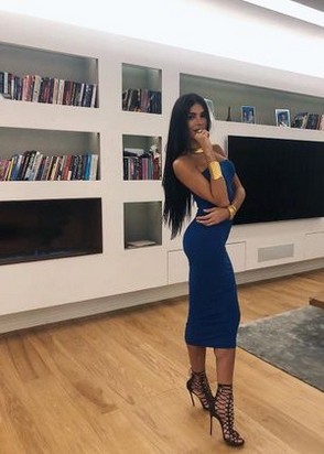 Шлюха Майя (28), Технопарк, 10,000 ₽ час, Минет без резинки, Массаж эротический, тел +7(904)261-98-49