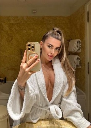 Содержанка Инна (24), Чеховская, 10,000 ₽ час, Минет в презервативе, Массаж урологический, тел +7(908)153-69-78