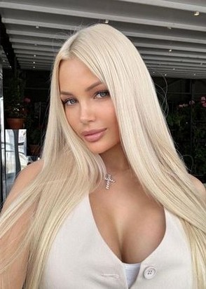 Массажистка Алиса (23), Шелепиха, 15,000 ₽ час, Минет в презервативе, Стриптиз не профи, тел +7(989)623-31-17