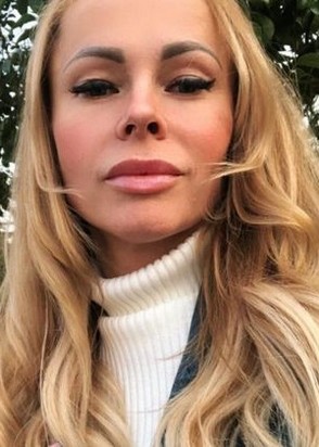 Массажистка Настя (23), Краснопресненская, 2,000 ₽ час, Секс классический, Секс анальный, тел +7(917)690-54-35