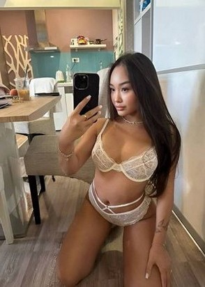 Массажистка Кира (24), Университет, 10,000 ₽ час, Минет в презервативе, Минет глубокий, тел +7(900)852-97-24