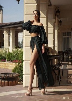 Шлюха Ева (24), Новые Черемушки, Окончание на лицо, Стриптиз не профи, тел +7(900)140-78-01