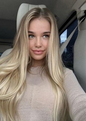 Жрица любви Ника (23), Чкаловская, 8,000 ₽ час, Минет глубокий, Легкая доминация, тел +7(908)089-83-64