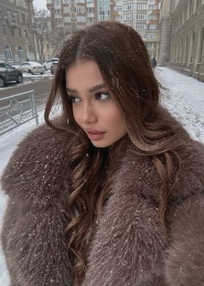 Путана Даша (22), Строгино, 8,000 ₽ час, Минет в презервативе, Массаж расслабляющий, тел +7(921)879-18-16