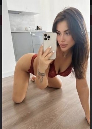 Профессионалка Ангелина (23), Фонвизинская, Минет без резинки, Массаж расслабляющий, тел +7(995)786-48-84
