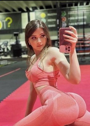 Куртизанка Алиса (23), Теплый Стан, 8,000 ₽ час, Секс классический, Окончание на грудь, тел +7(929)528-59-02