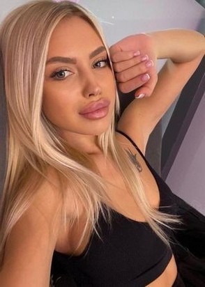 Шлюха Ясмина (24), Севастопольская, 10,000 ₽ час, Игрушки, Минет глубокий, тел +7(902)481-56-50