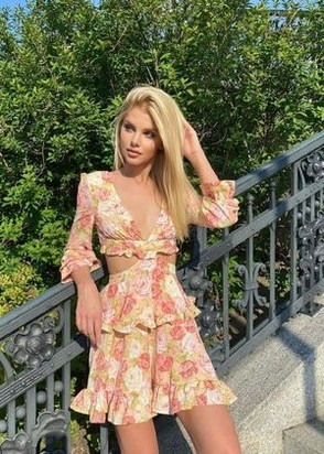 Проститутка Лена (23), Измайлово, 5,000 ₽ час, Окончание в рот, Массаж расслабляющий, тел +7(917)720-13-40