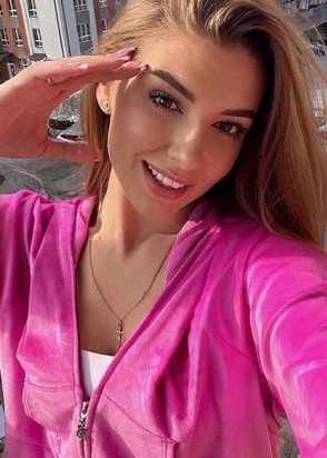 Шлюха Настя (25), ВДНХ, 8,000 ₽ час, Массаж расслабляющий, Фетиш, тел +7(902)572-48-46