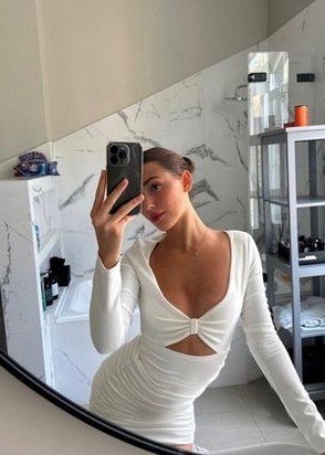 Девушка по вызову Анжела (23), Крылатское, 8,000 ₽ час, Массаж классический, Массаж урологический, тел +7(921)940-61-37